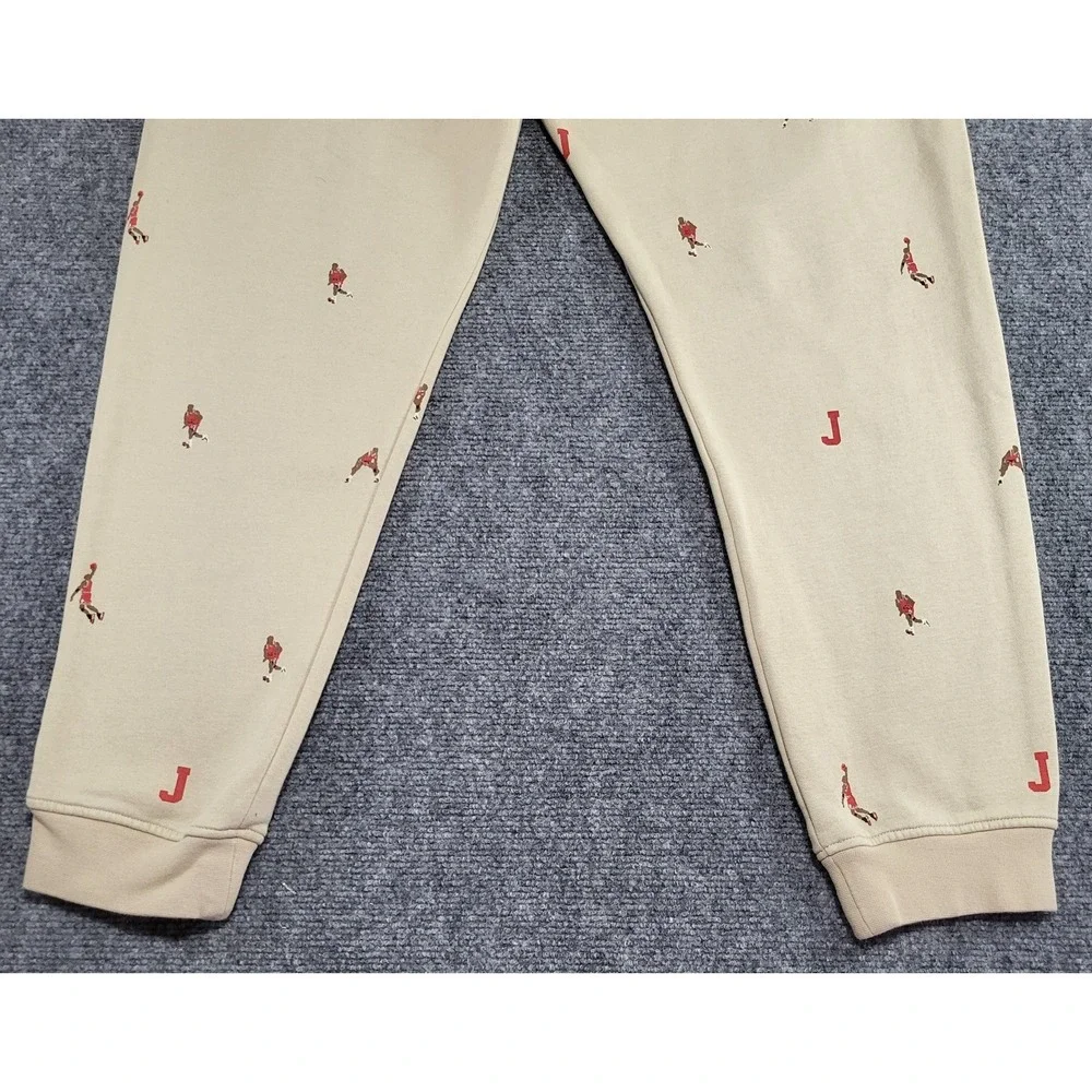 Jordan Essentials Holiday Allover Print Fleece Jogger Pants Men's Size Small